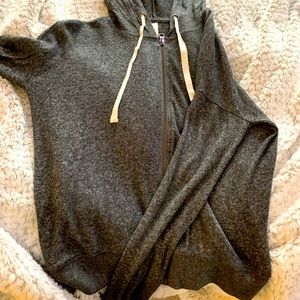 Women’s full zip hoodie